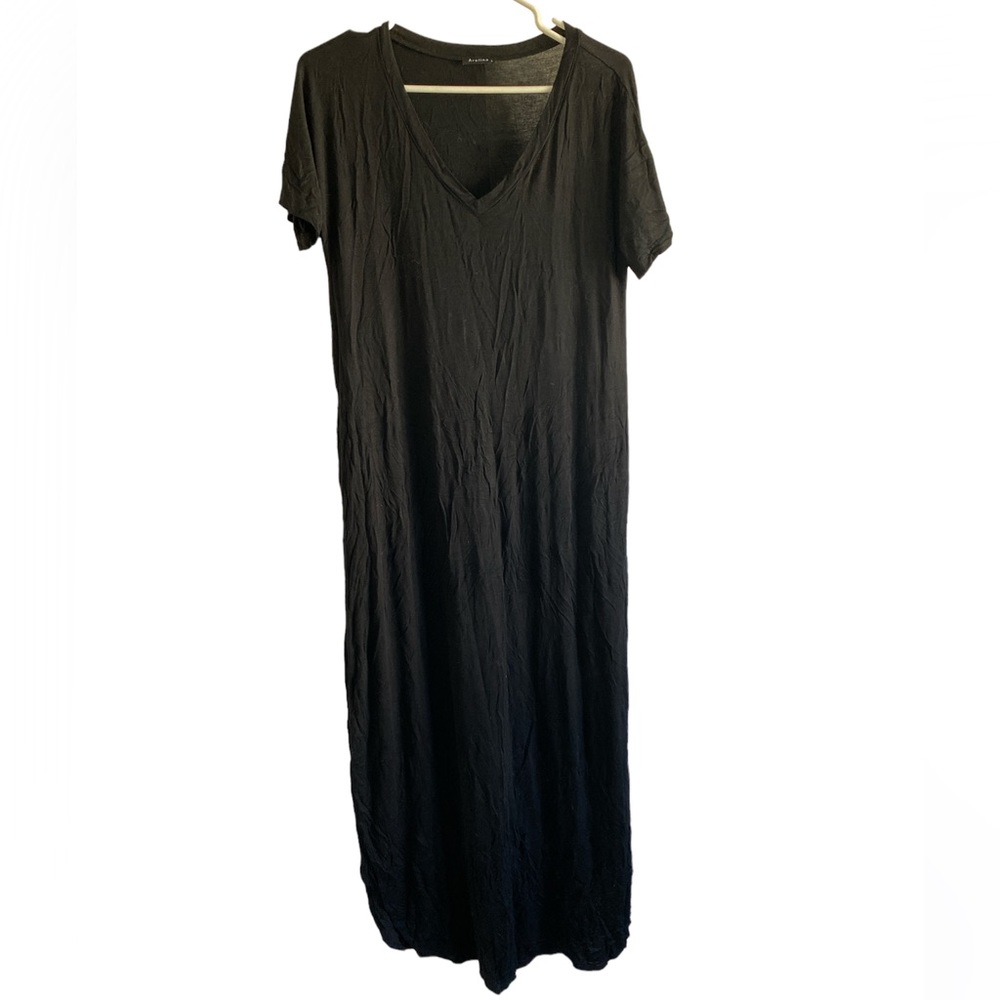 Black tshirt dress with pockets